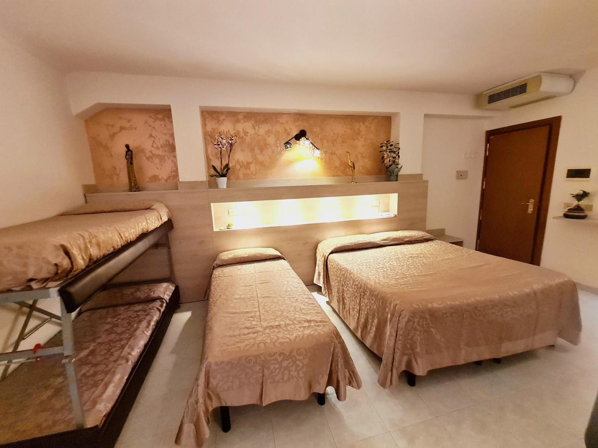 Hotel Laura Cesenatico Camera foto